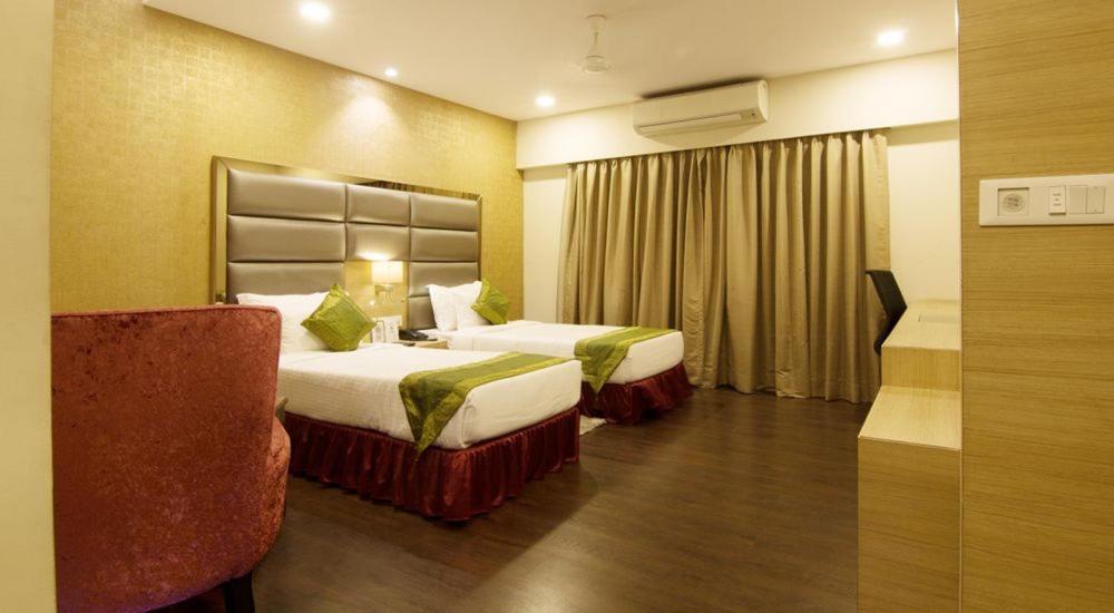 Hotel Kc Manor Jamshedpur Exterior foto