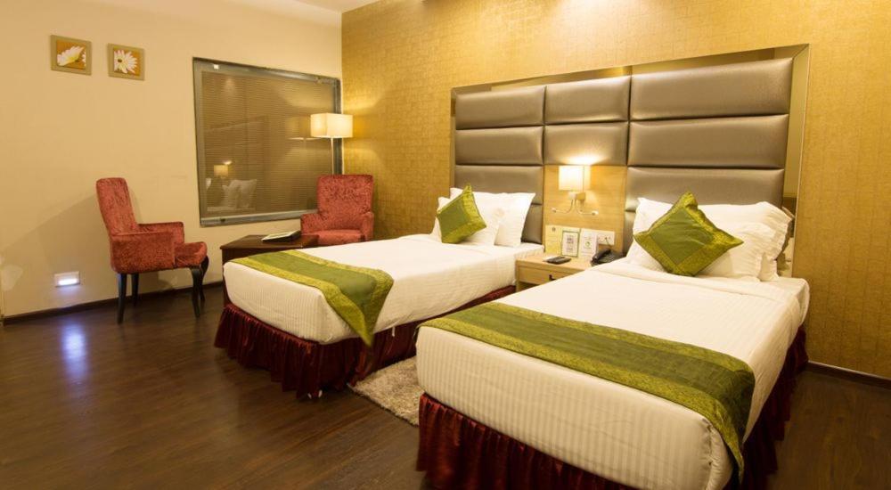 Hotel Kc Manor Jamshedpur Exterior foto